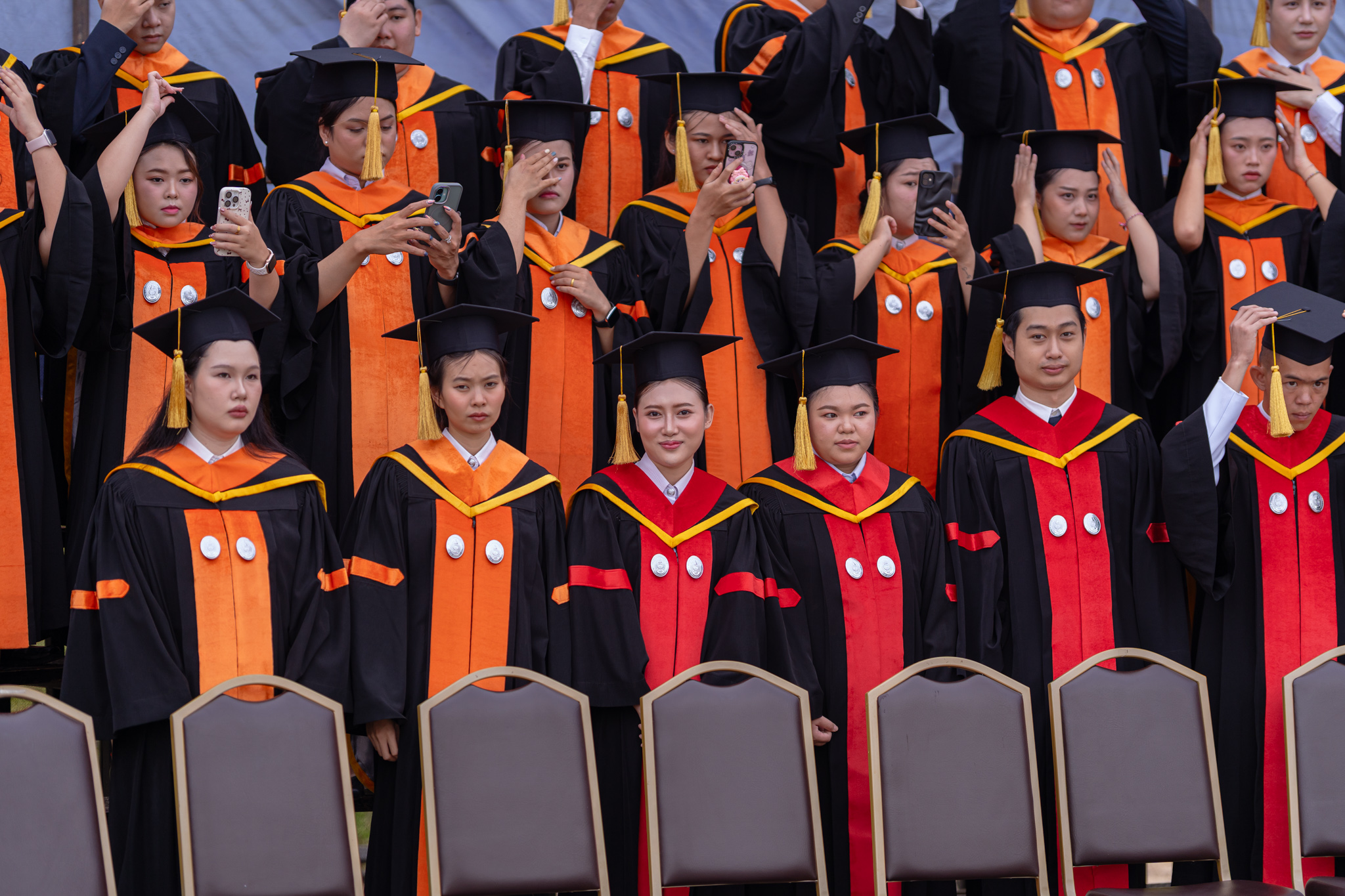 แสดงความยินดีกับ  บัณฑิตใหม่คณะมนุษยศาสตร์และสังคมศาสตร์