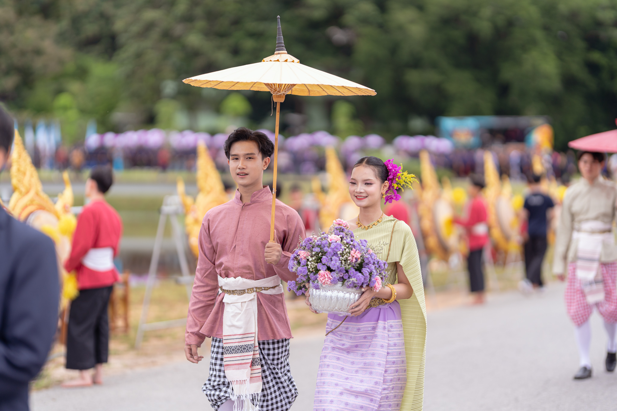 แสดงความยินดีกับ  บัณฑิตใหม่คณะมนุษยศาสตร์และสังคมศาสตร์