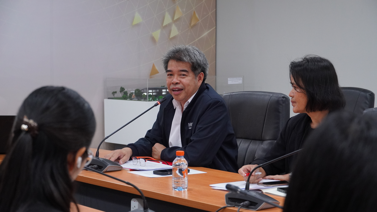 ร่วมต้อนรับทีมงานจากหน่วยตรวจสอบภายใน นำโดยผู้ช่วยศาสตราจารย์สุรชัย  อุฬารวงศ์ เพื่อประชุมการปิดตรวจสอบการดำเนินการตามแผนการตรวจสอบประจำปีงบประมาณ พ.ศ. ๒๕๖๙