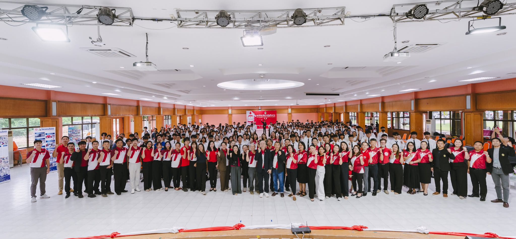 คณะมนุษยศาสตร์และสังคมศาสตร์ มหาวิทยาลัยราชภัฏเชียงรายต้อนรับนักศึกษาชั้นปีที่ 1 ในกิจกรรมปฐมนิเทศนักศึกษาใหม่ รหัส 69 